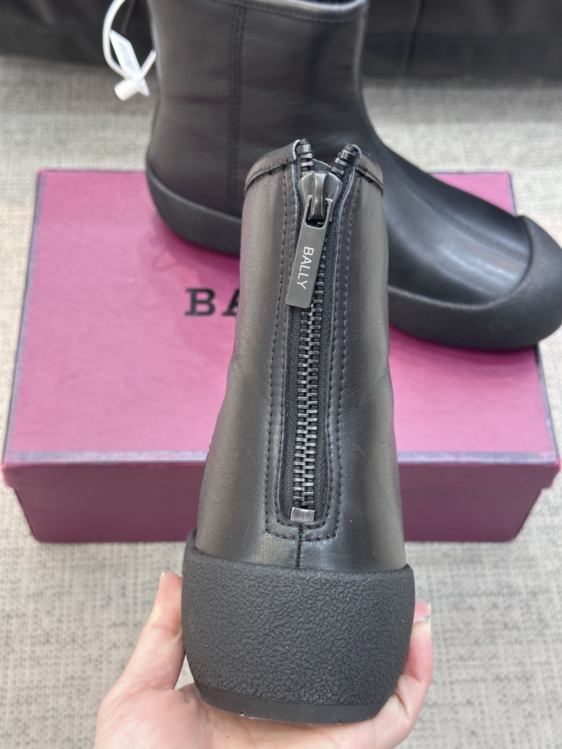 Burberry Boots